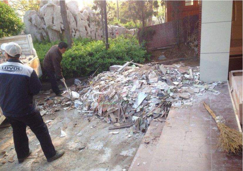 裝修垃圾清運(yùn)